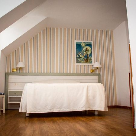 Isabel - Suarez Inclan 38 Hotel Cudillero Eksteriør billede