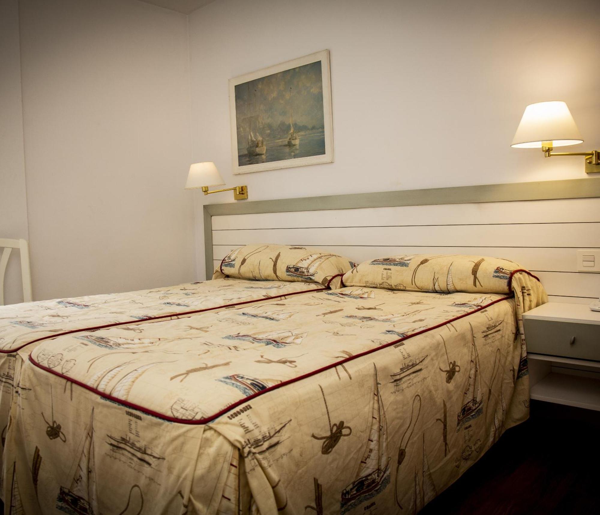 Isabel - Suarez Inclan 38 Hotel Cudillero Værelse billede