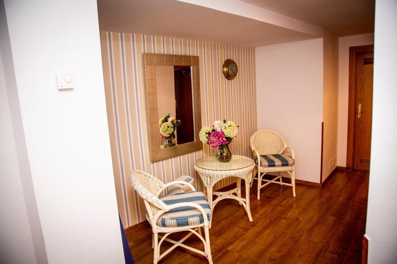 Isabel - Suarez Inclan 38 Hotel Cudillero Eksteriør billede